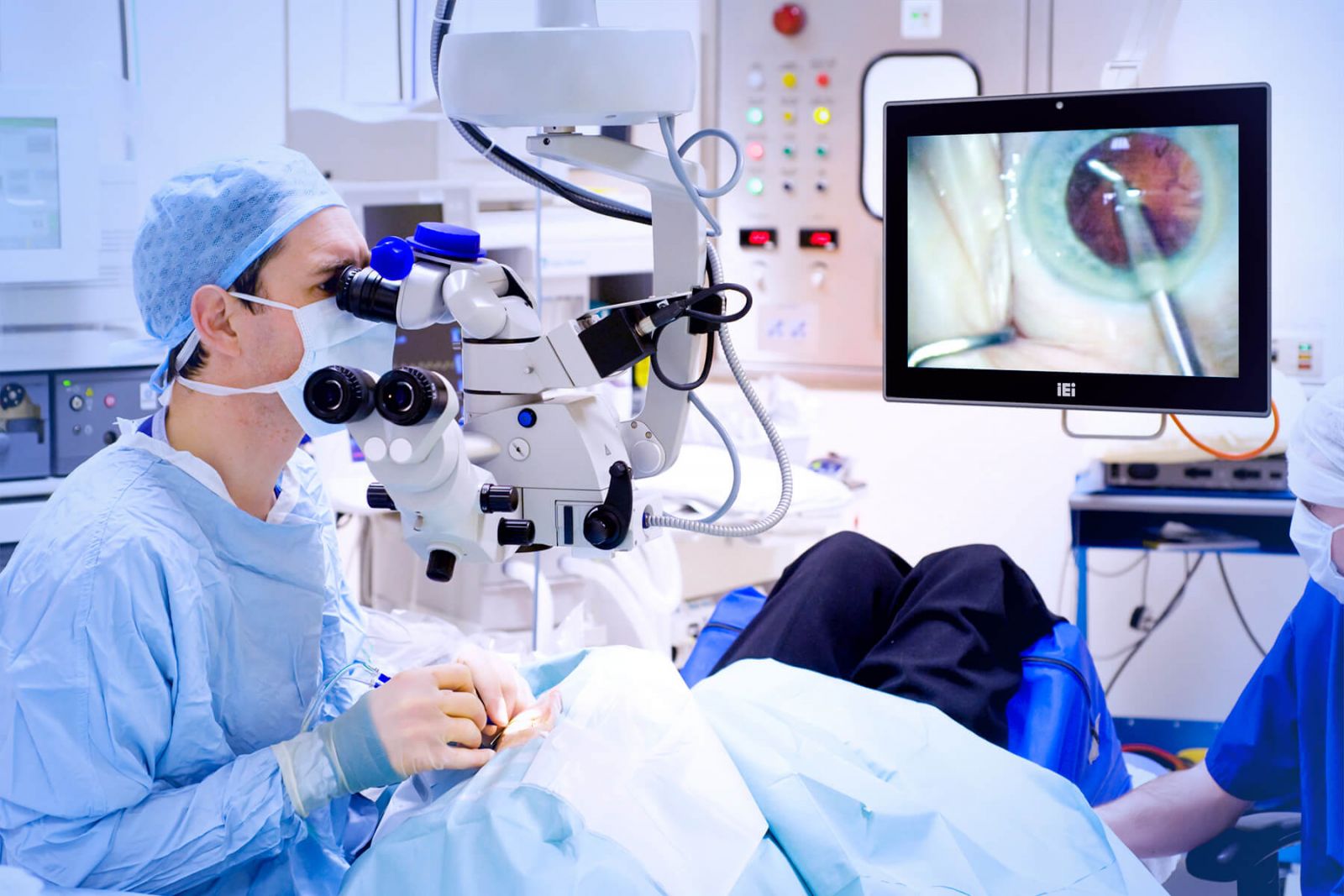 You are currently viewing Your cataract surgery questions answered 